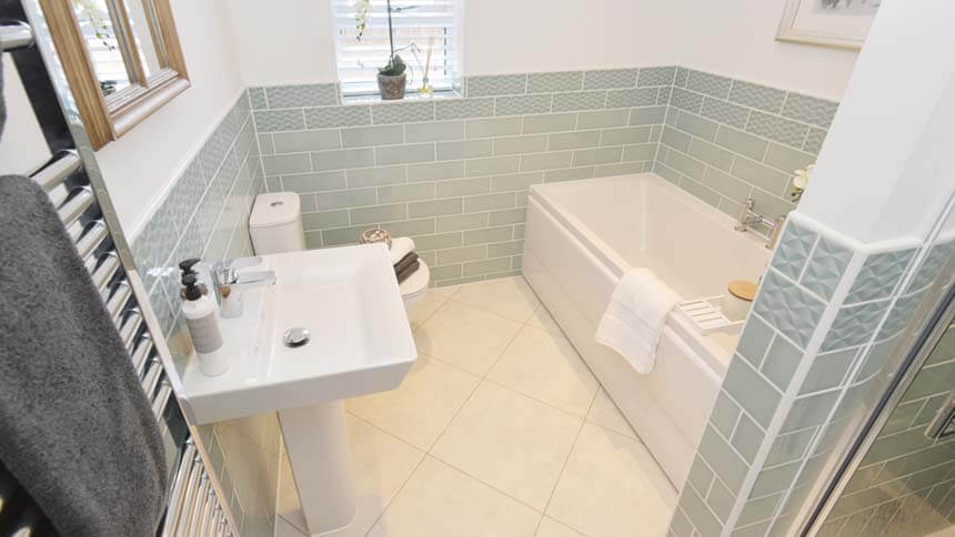 Moorecroft bathroom (David Wilson Homes)