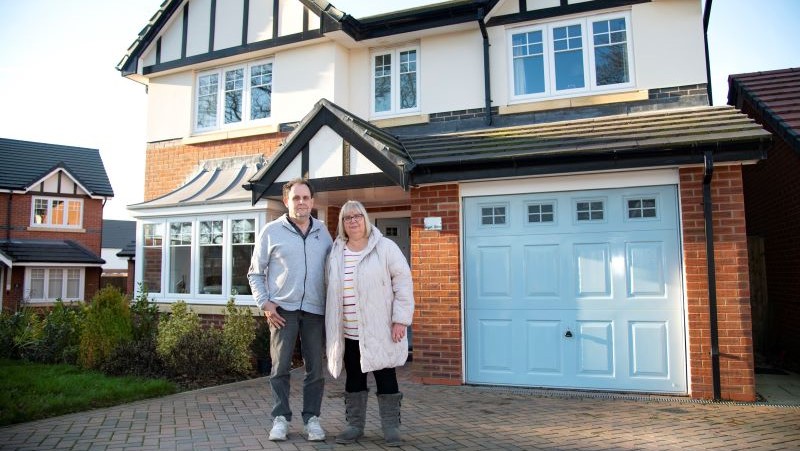 Mark and Diane at Westlow Heath (Jones Homes)