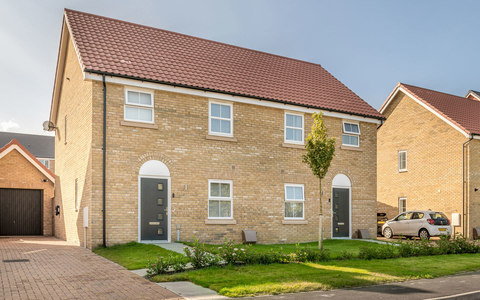 3 bedroom detached house for sale