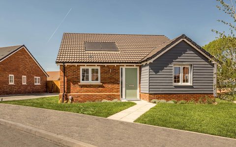 2 bedroom bungalow for sale