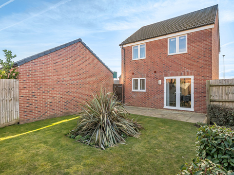 3 bedroom detached house for sale