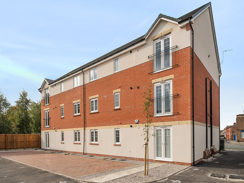 1 bedroom flat for sale