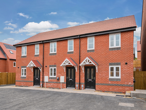 2 bedroom end terraced house for sale