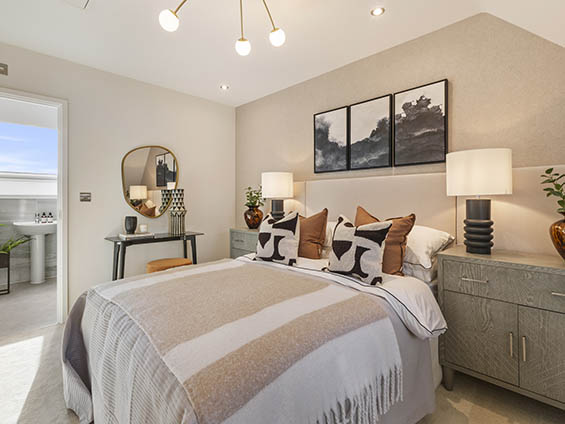 Northampton, Northamptonshire NN5 