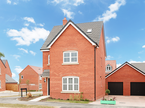 4 bedroom detached house for sale