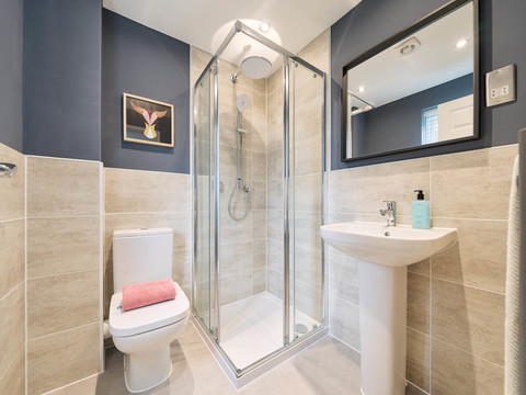 Cheltenham, Gloucestershire GL51