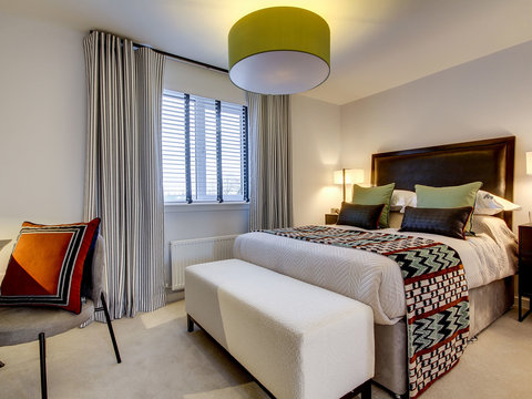 3 bedroom end terraced house for sale