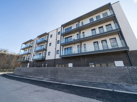 2 bedroom flat for sale