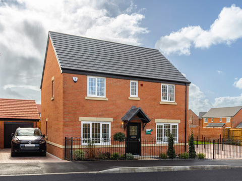4 bedroom detached house for sale