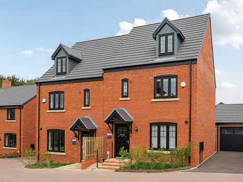 4 bedroom semi detached house for sale
