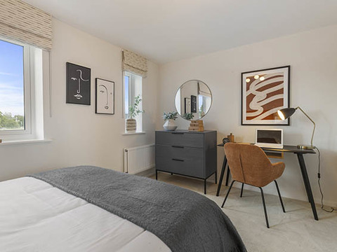 3 bedroom end terraced house for sale