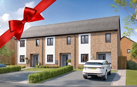 3 bedroom end terraced house for sale