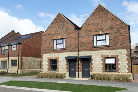 2 bedroom semi detached house for sale