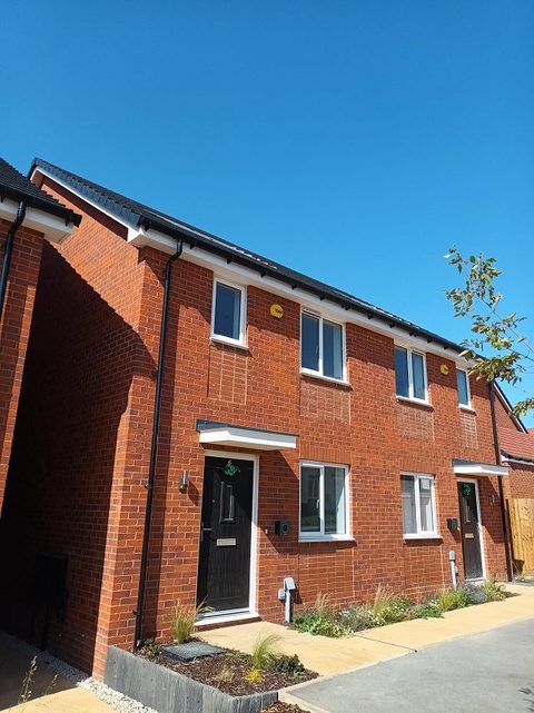 2 bedroom semi detached house for sale