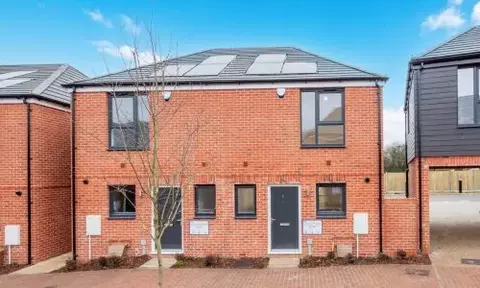 2 bedroom home for rent