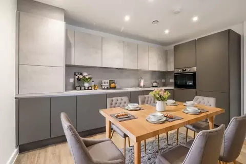 2 bedroom home for rent