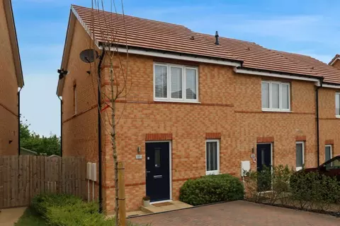 2 bedroom home for rent