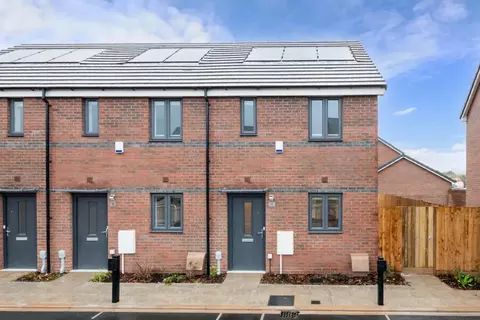 2 bedroom home for rent