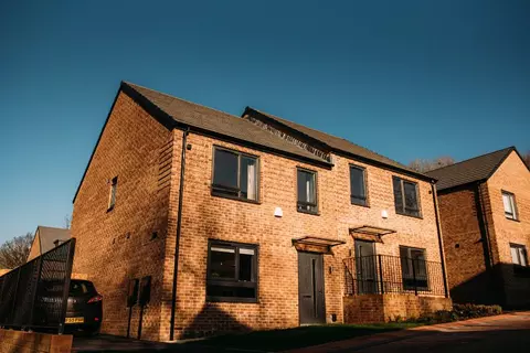 4 bedroom home for rent