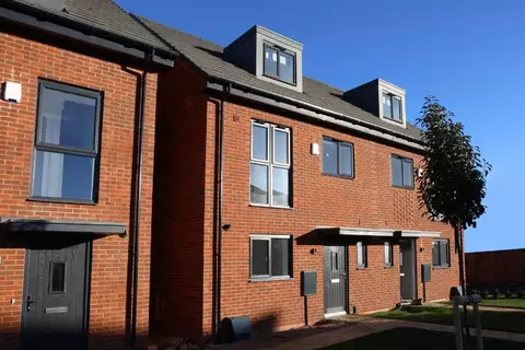 4 bedroom home for rent