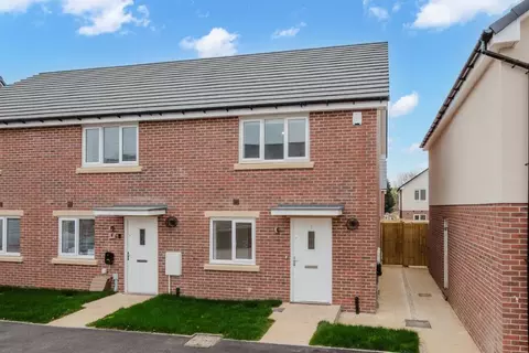 2 bedroom home for rent