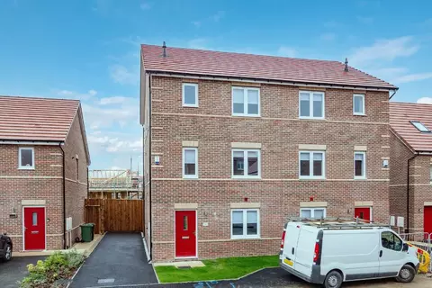 4 bedroom home for rent