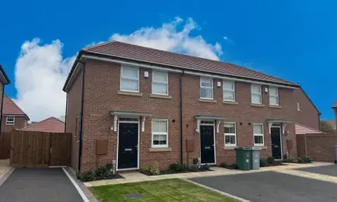 2 bedroom home for rent