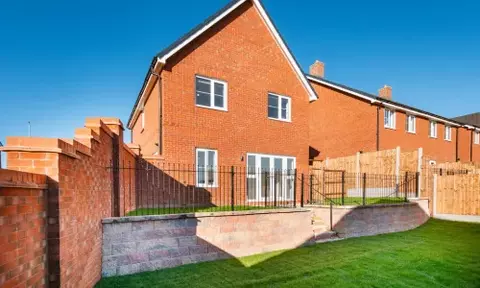 4 bedroom home for rent