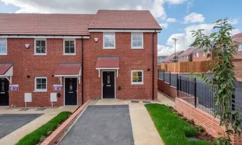 2 bedroom home for rent