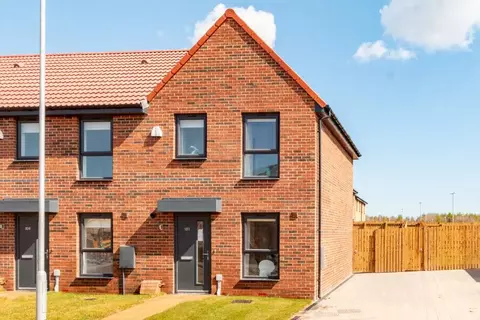 2 bedroom home for rent