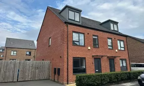 4 bedroom home for rent