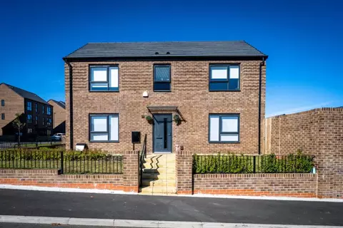 4 bedroom home for rent