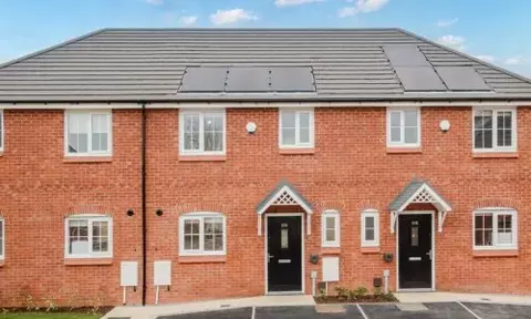 2 bedroom home for rent