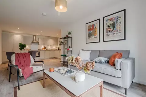 2 bedroom home for rent