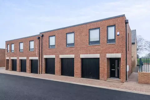 2 bedroom home for rent