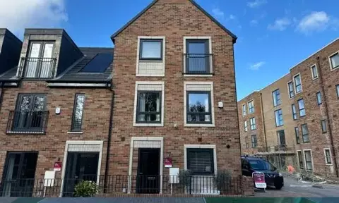 4 bedroom home for rent