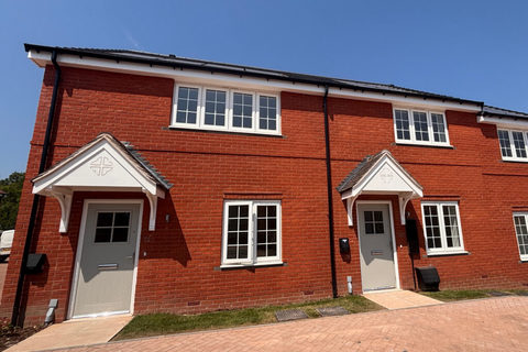 Southwell, Nottinghamshire NG25