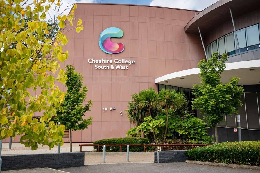 Weston, Staffordshire CW2 