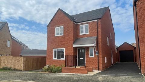 4 bedroom detached house for sale