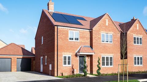 4 bedroom detached house for sale