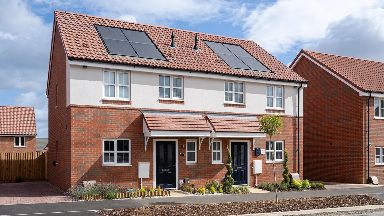 3 bedroom semi detached house for sale